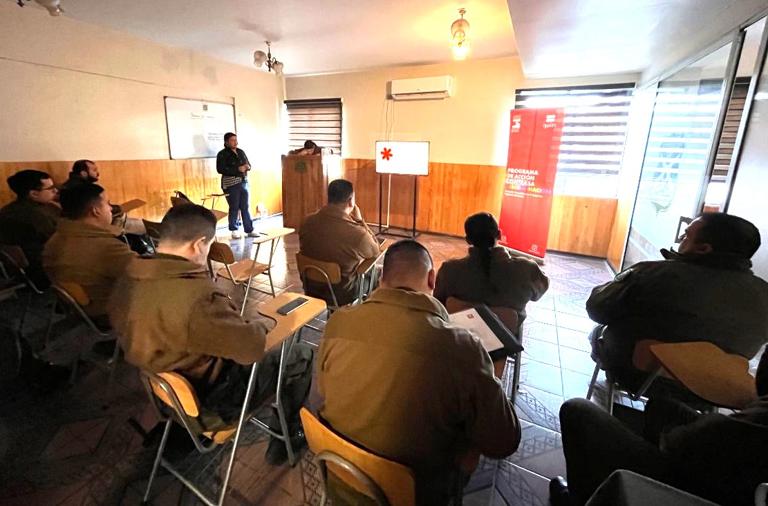 Sección Regional @CarabDDHHyFam #Biobío inicia ciclo del Programa Nacional de Capacitación en DDHH Aplicables a la Función Policial año 2024, a cargo de Instructores de DDHH de @Carabdechile y con la importante participación de @IgualesChile #CarabinerosDeTodos