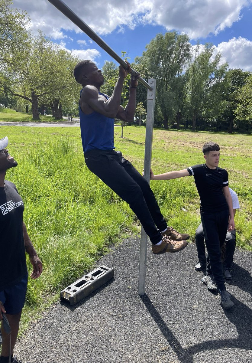 After this morning’s GCSE History exam, our students headed to Finsbury Park with @steelwarriorsuk for some exercise, fresh air & a well-deserved break from their studies. #ThisIsAP