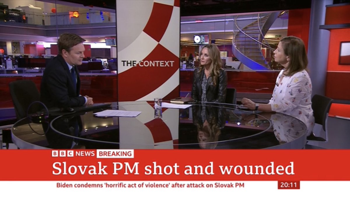 Fantastic to welcome @NinaDRDS onto @BBCNews with @CFraserBBC tonight for the first time. Expert guest analysis alongside our @bbclysedoucet on the breaking news from Slovakia #TheContext