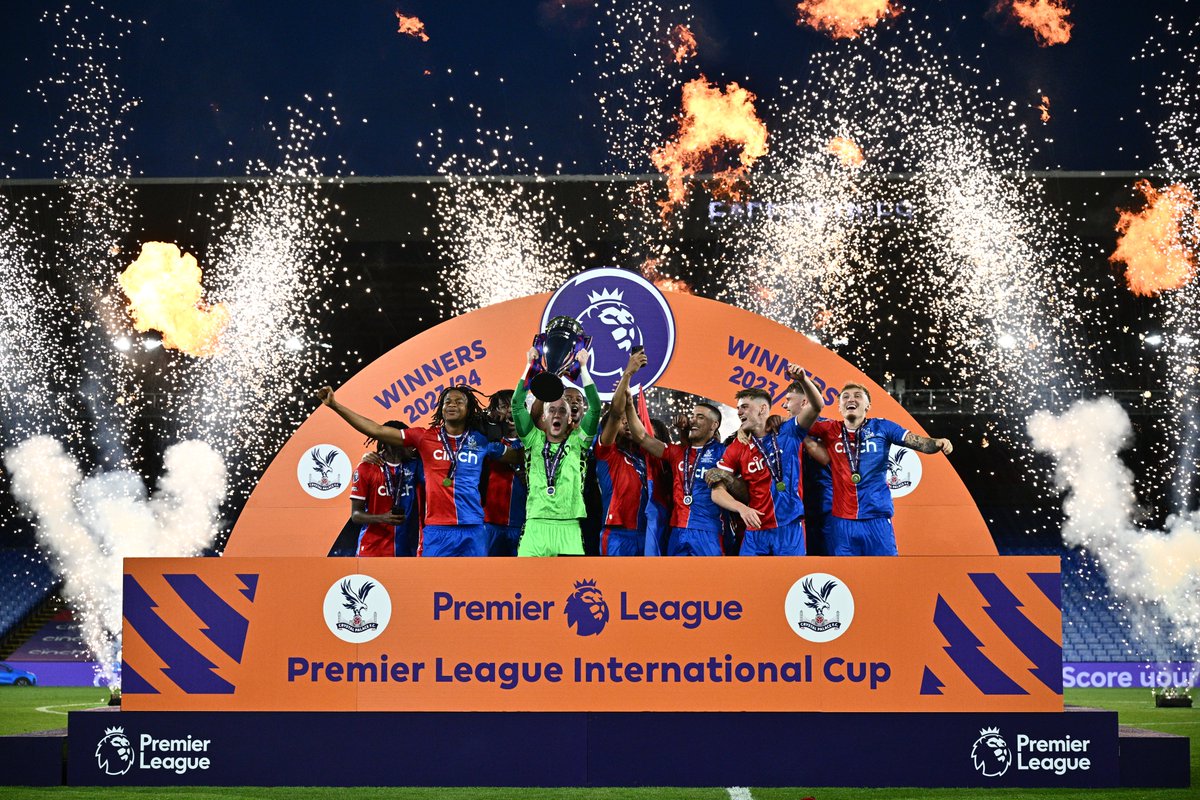 OUR champions 🤩 #CPFC | @CPFC