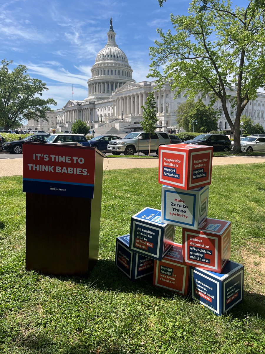 A Buffett Institute team traveled to Washington, D.C. last month for @ZEROTOTHREE's #StrollingThunder event, where families from across the nation called for better early childhood policies. They also attended a White House child care convening. #ThinkBabies
