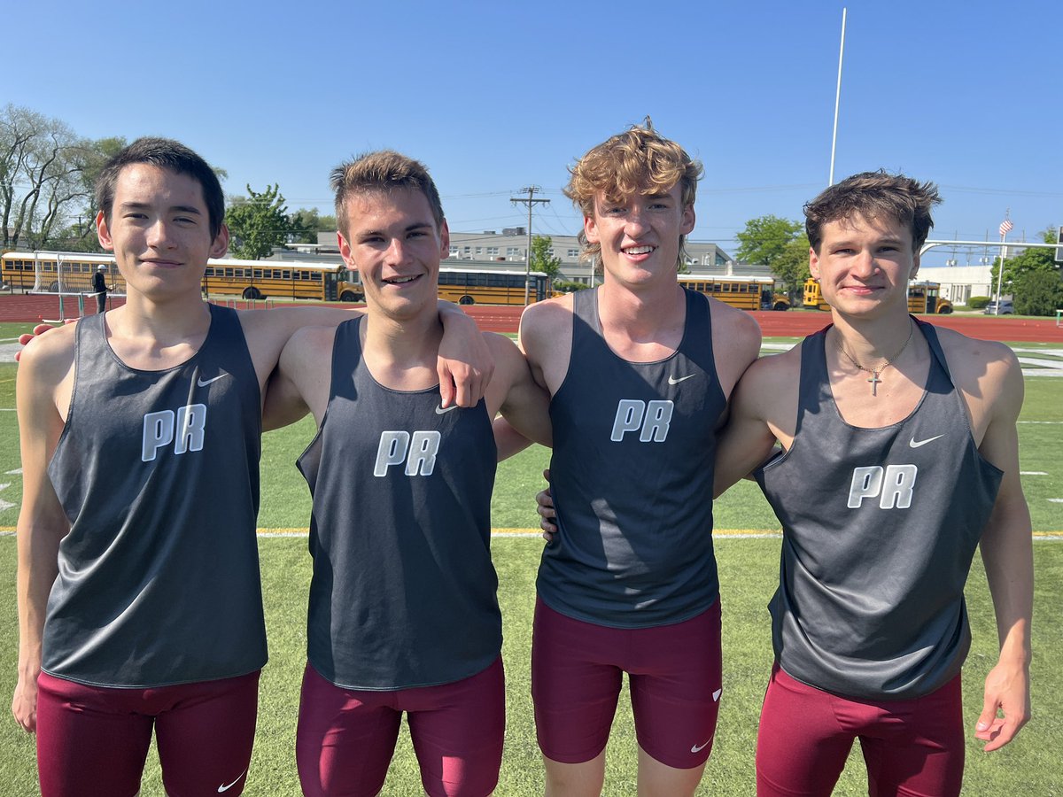 4x800 relay is the 1st state qualifying track event. Way to get it going boys! @PrhsBoosters