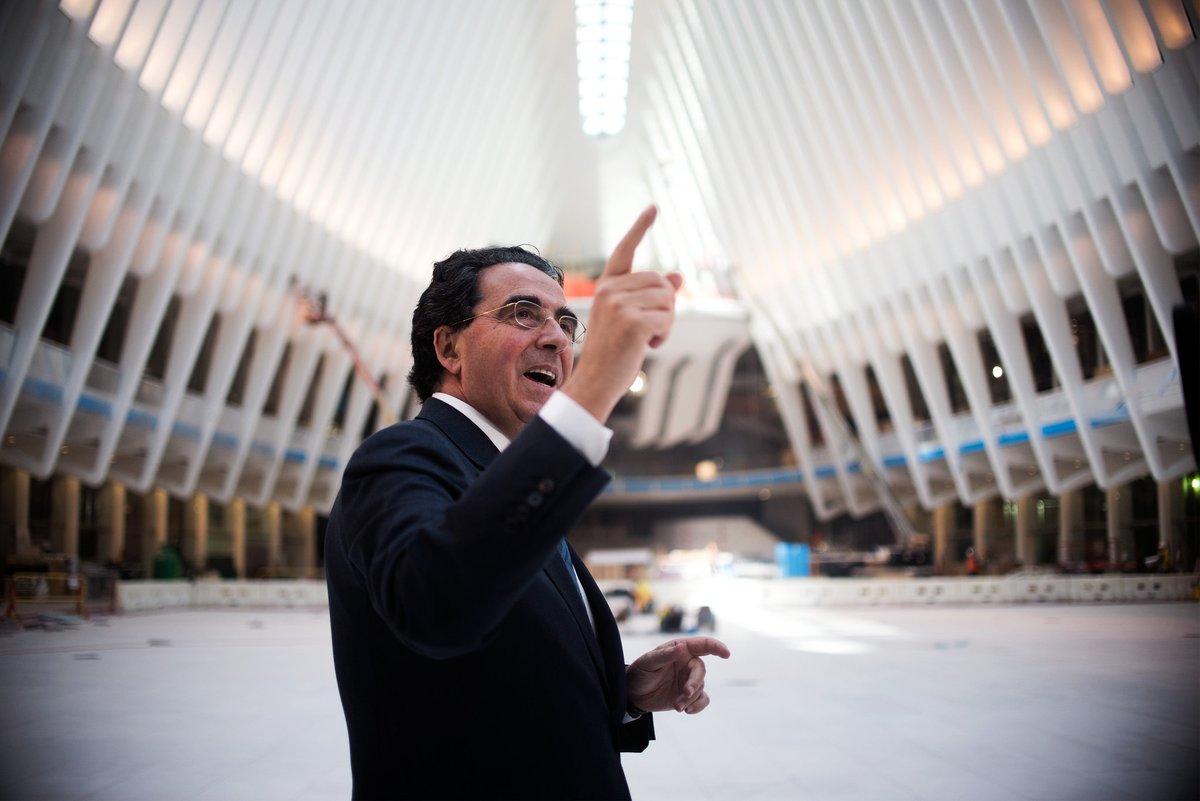muffin_stun's tweet photo. Every architect should know about "Starchitects."
Here's to good coffee! ☕️ Happy reading!
10 Timeless famous structures by starchitects that every architect wants to visit, and why 👇
https://t.co/NWFN1WQgSy
#architect #architecture #starchitect #art #design https://t.co/bIvdWUOl7d