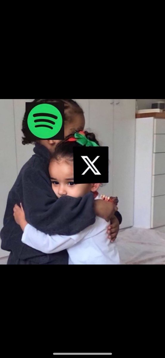 markoosluz's tweet image. Quando eu estou triste: