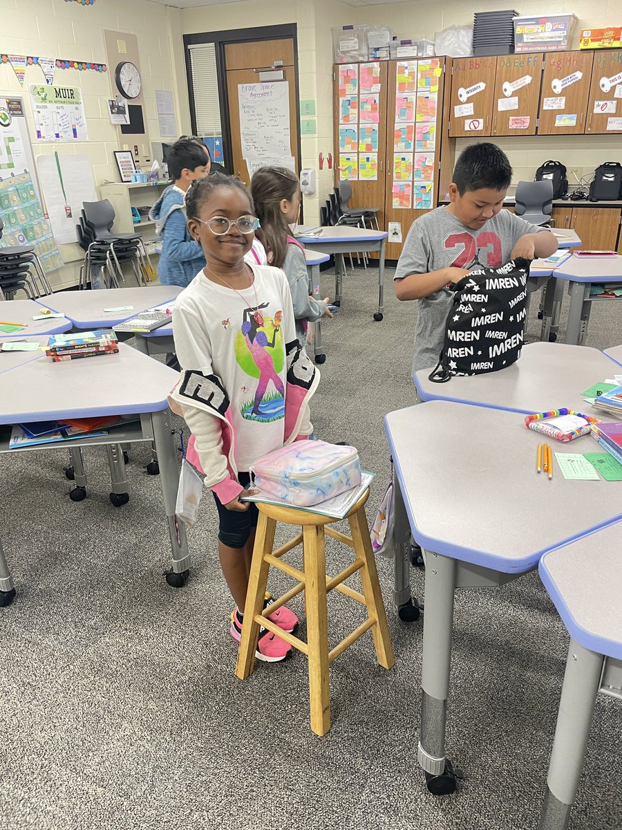 Kelly Rottman tweet media