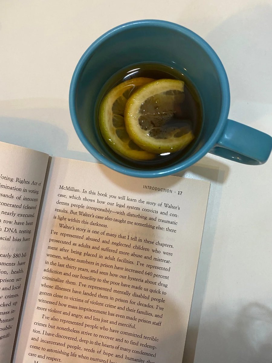 AmirulSeth's tweet photo. #TheArtOfReading #BookLoversUnite https://t.co/y9vasEsgXd
