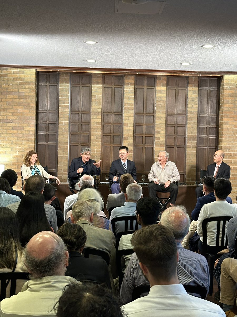Massey College tweet media