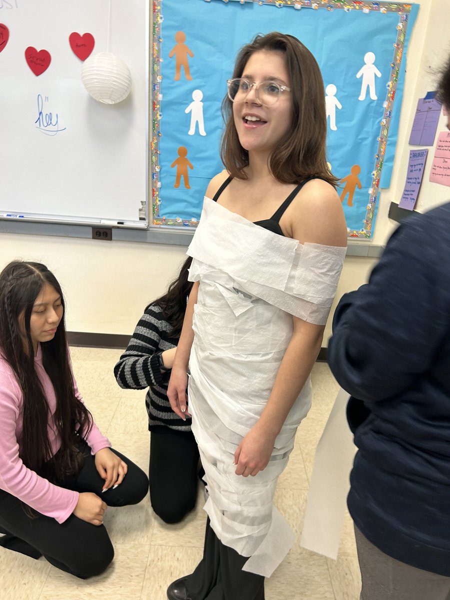 Erika Jones tweet media