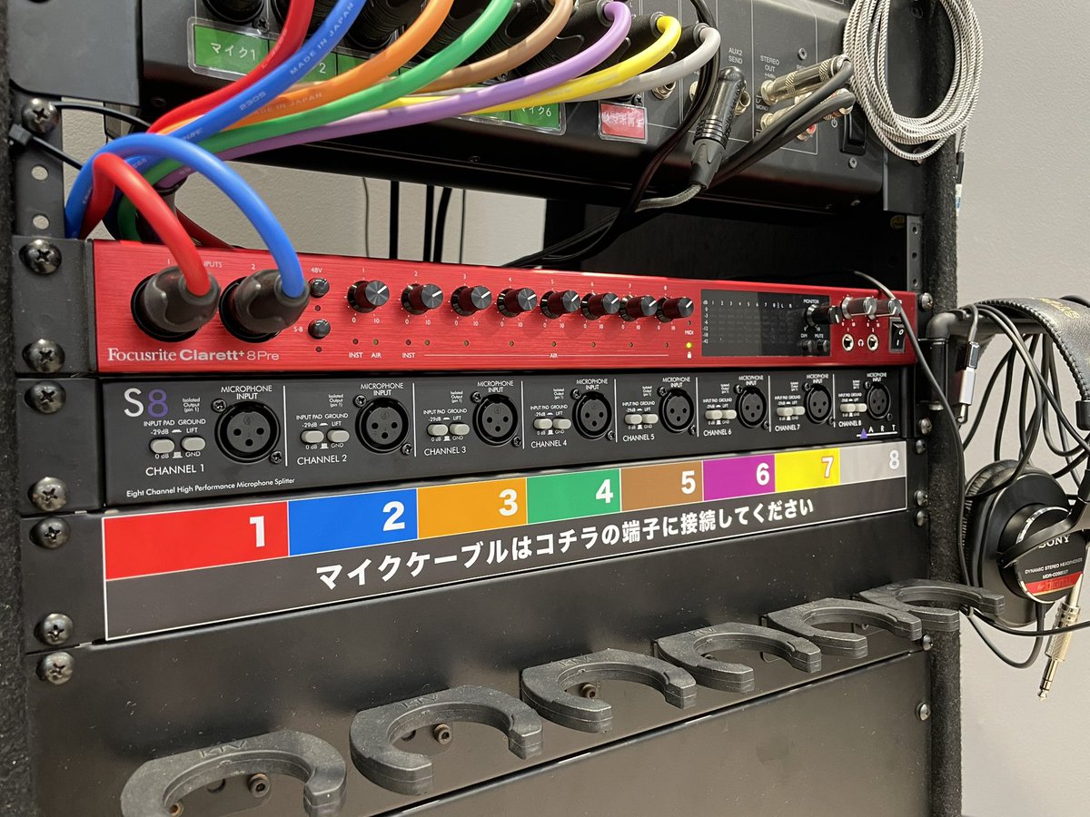 bot_ac_ikehiga's tweet image. 💡お知らせ💡
この度5st,6st.7stのミキサーラックに
マルチレコーディング対応の機材を導入しました💁🏻🎤
音源の制作💿、音源審査用👩🏻💻
本格的なレコーディングをご利用頂けます👏
ProTools、Logic pro搭載のPCも無料貸出🆓PC持ち込みも勿論OKです💻
#アカペラスタジオ
#ベースオントップ