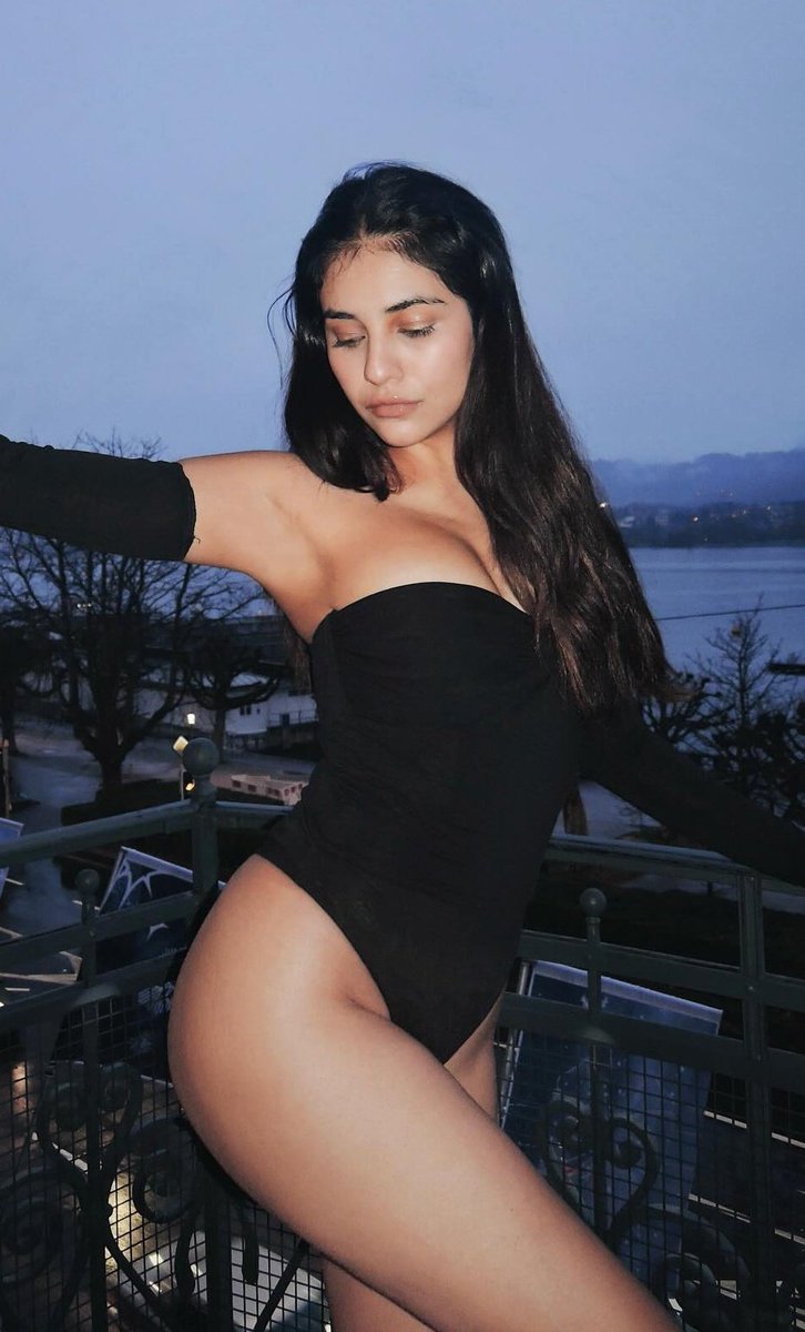 GNq6LqBaMAA1xtC?format=jpg&name=medium