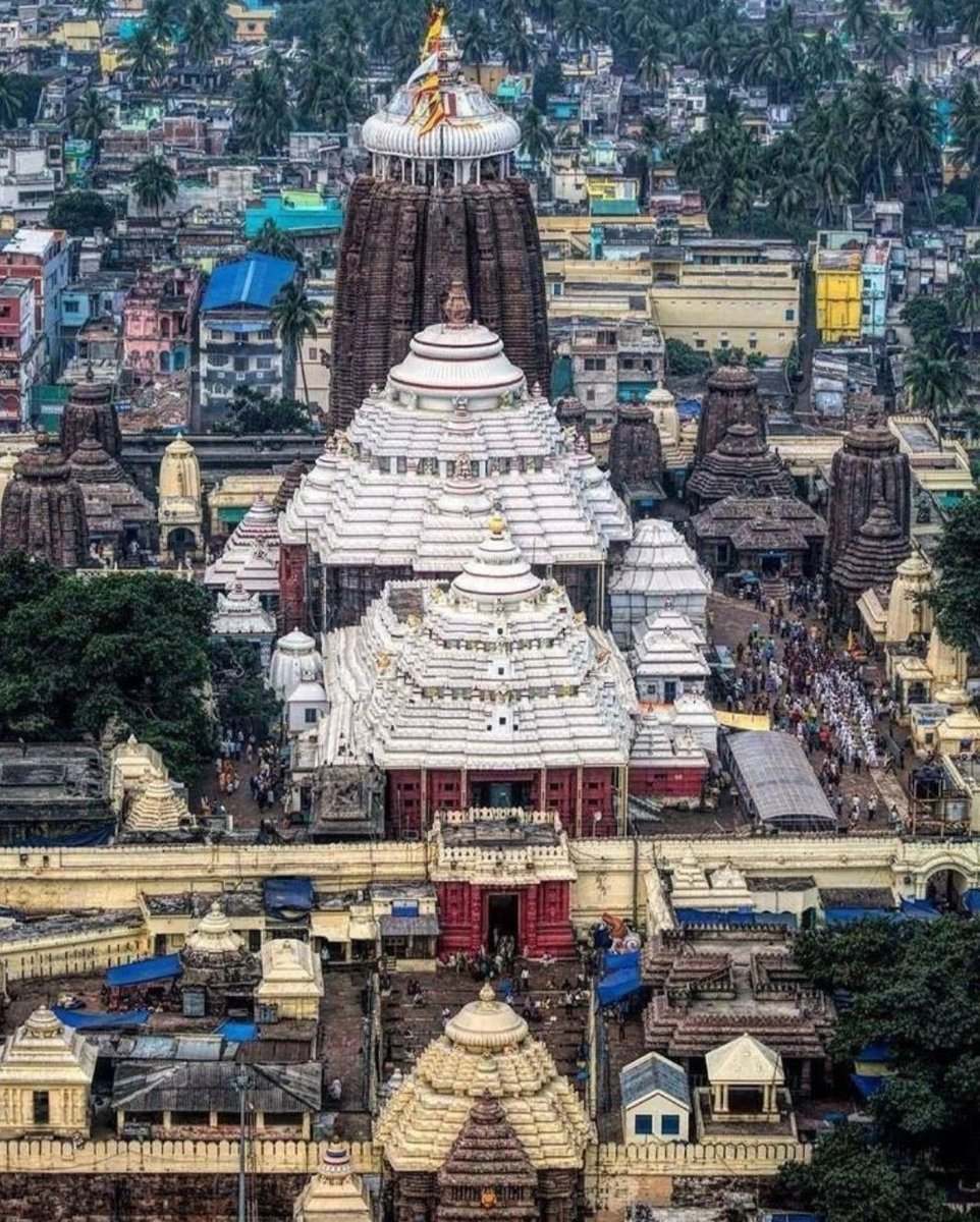 Char Dham - The dream of Every Hindu is to complete the Char Dham Yatra once in a lifetime. 1. Jagannath Mandir in Puri, Odisha.