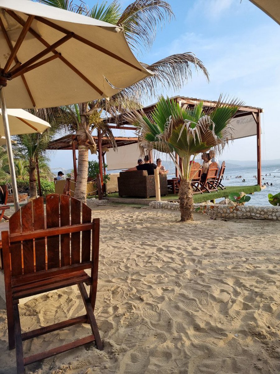 Leismarmg's tweet photo. Cartageninn 🌊🌴 https://t.co/bew9hSGyPd