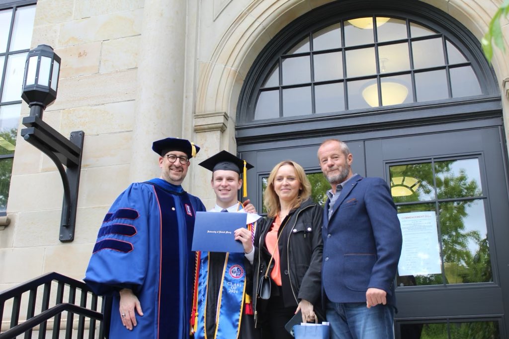 Detroit Mercy Chemistry Club tweet media