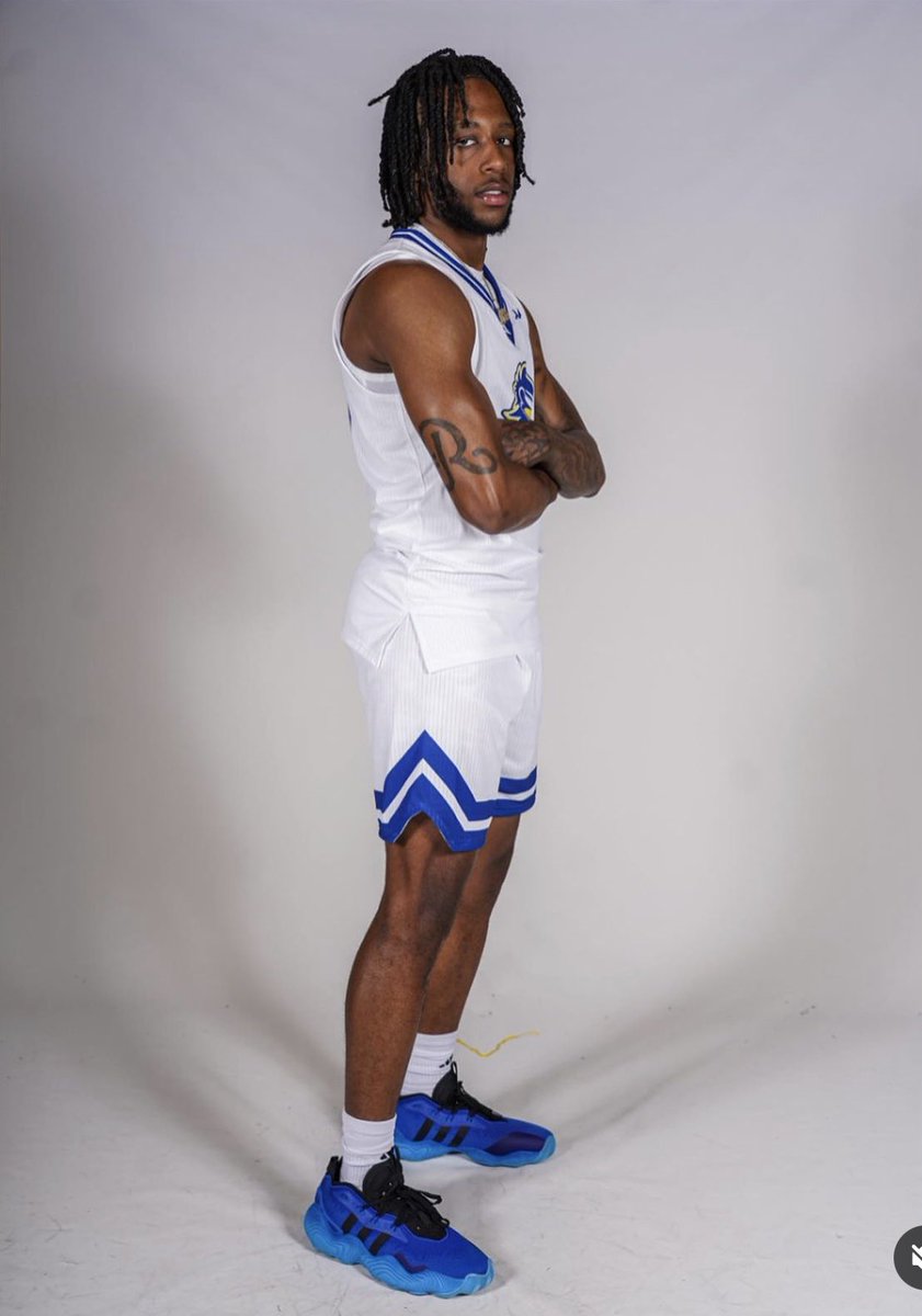 Ball State transfer Trent Middleton has committed to Delaware. 

The 6’3” freshman guard appeared in 29 games, averaging 6.2 points, 2.6 rebounds, and 1.9 assists. Middleton shot 43% from deep (21/49).