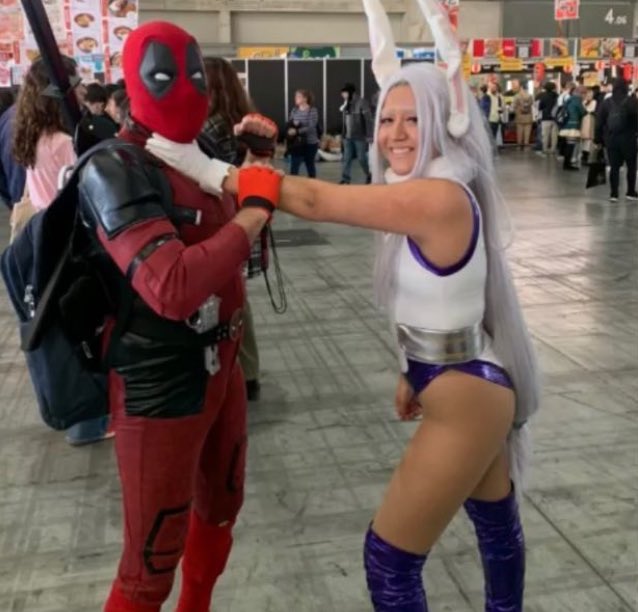 SPOILER DE #DeadpoolYLobezno ‼️

Mirko de #mha aparece para ayudar a Lobezno (Deadpool mismo me pidió que le ahorque indeed)…

Solo en cines 25 de julio
PEC