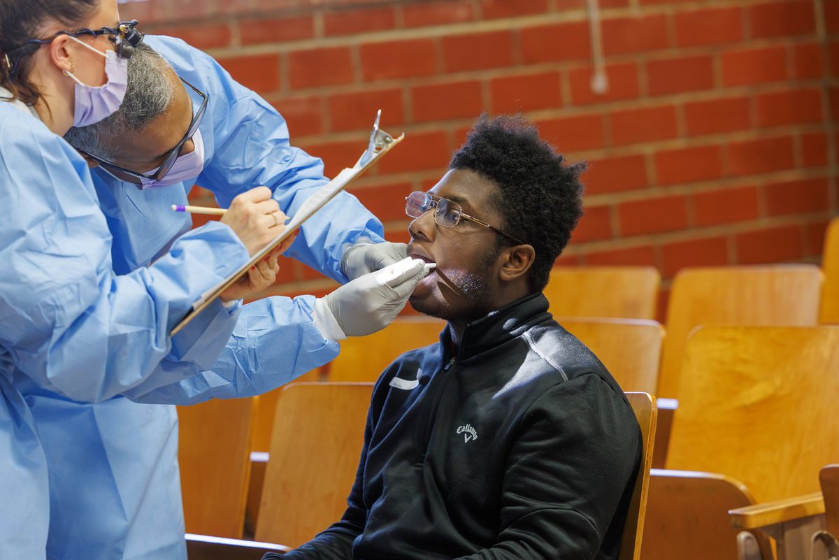 .@UMMC_Dentistry has started a new research project aimed at improving children's oral health. This two-year-long study will explore the role of education in reducing oral caries among children. Learn more: umc.edu/news/News_Arti…