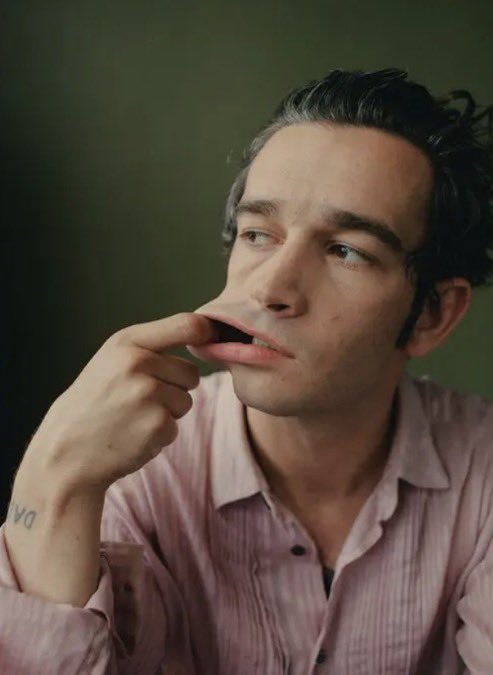 would you smack matty healy for $1 MILLION?!