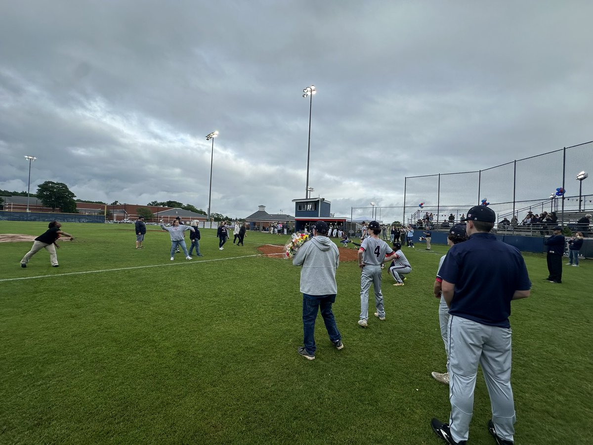 The Nest 🦅 tweet media