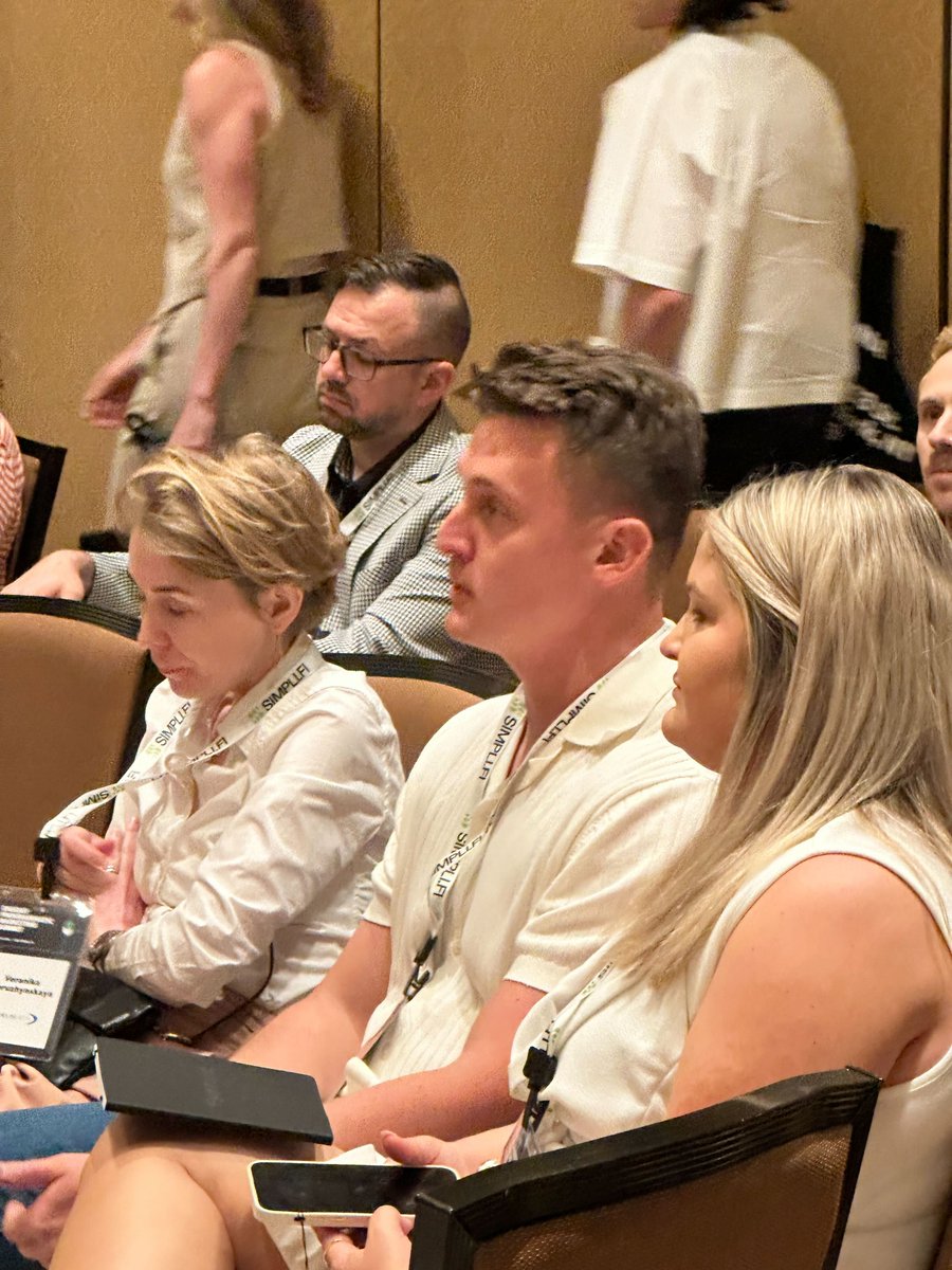 Digiday's tweet photo. Some more scenes from the Digiday Programmatic Marketing Summit in Palm Springs, CA 🌴 #digidayprogrammatic https://t.co/KwK61LaZnr