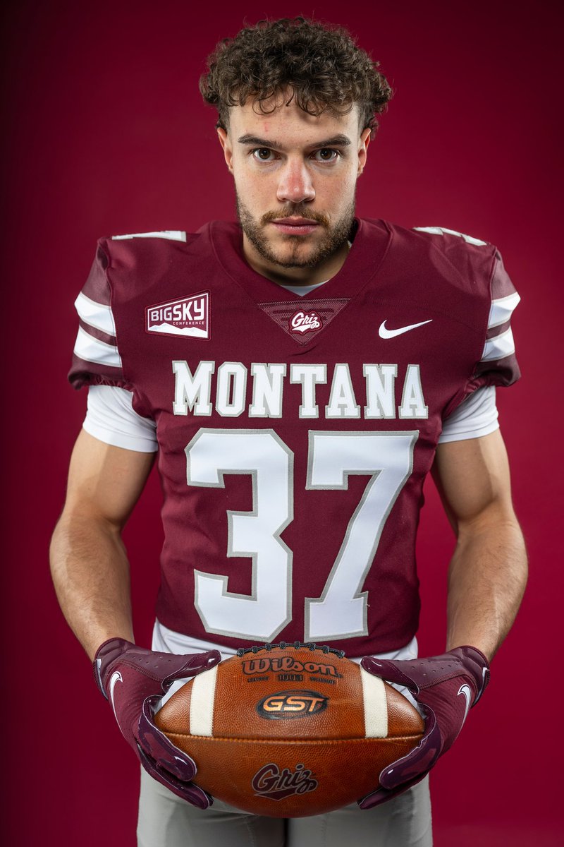 𝑳𝒆𝒈𝒂𝒄𝒚 3️⃣7️⃣ The next Griz chosen to carry on the No. 37 tradition is Trevin Gradney! He becomes the first 37 from Billings, as well as the first cornerback to wear the number. He is the 18th No. 37 since the tradition began in 1983. #GoGriz