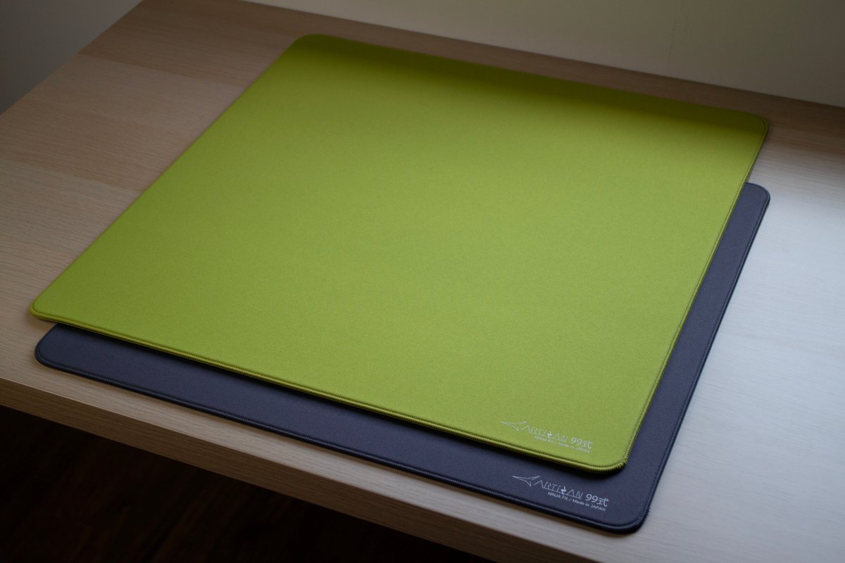 Type-99 is the definitive control mousepad of Artisan. Compared to