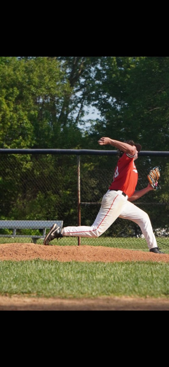 Dylanlloyd14001's tweet photo. End of High school season stats!

Pitching: 46.1 innings, only allowing 4 ER, with a .604 Era, 76 strikeouts🔥, with a BAA of .176.

Hitting: Batting average of .306 22H/72AB, OBP of .383 8 walks, Only 6k 8.3% , 12 RBI’s.

@HanoverBase @kaserr10 @PatrickEvan39 @CoachLloyd14 https://t.co/E5PGnKRJfS