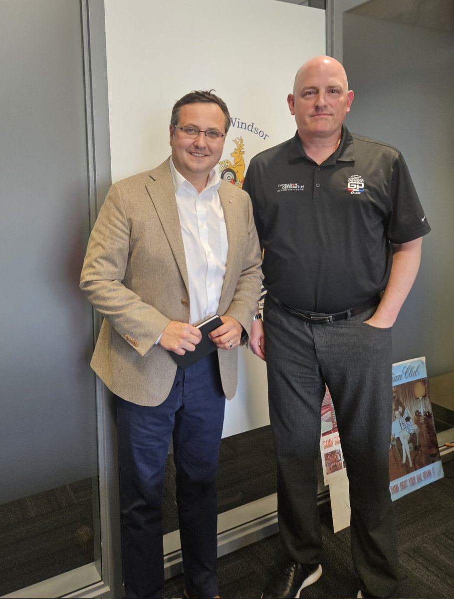Always a good day talking housing and Ojibway National Urban Park with Mayor @drewdilkens. Lots of optimism growing in our community, and the challenges we'll tackle together #TeamWork