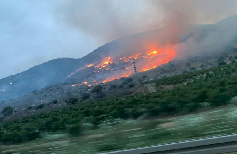 IDF STRIKES DEEP IN LEBANON AFTER HEZBOLLAH DRONE ATTACK #Hezbollah Hezbollah said on Wednesday that its drone attack was in response to “assassinations” carried out by Israel but did not specify that it was in retaliation for Mekki’s killing. Read more: israelisreal.co/?page_id=78