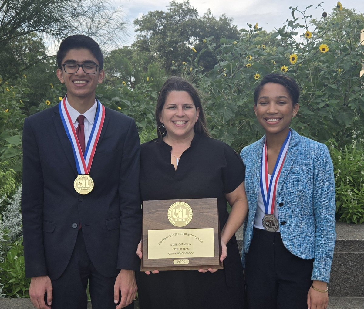 Great day to be a Hawk! Waleed Haider - State Champion in Persuasive Maya Hay - State silver medalist in Informative Hendrickson - UIL 5A State Champion Speech Team!!!! @pfisd @HawkNationHHS