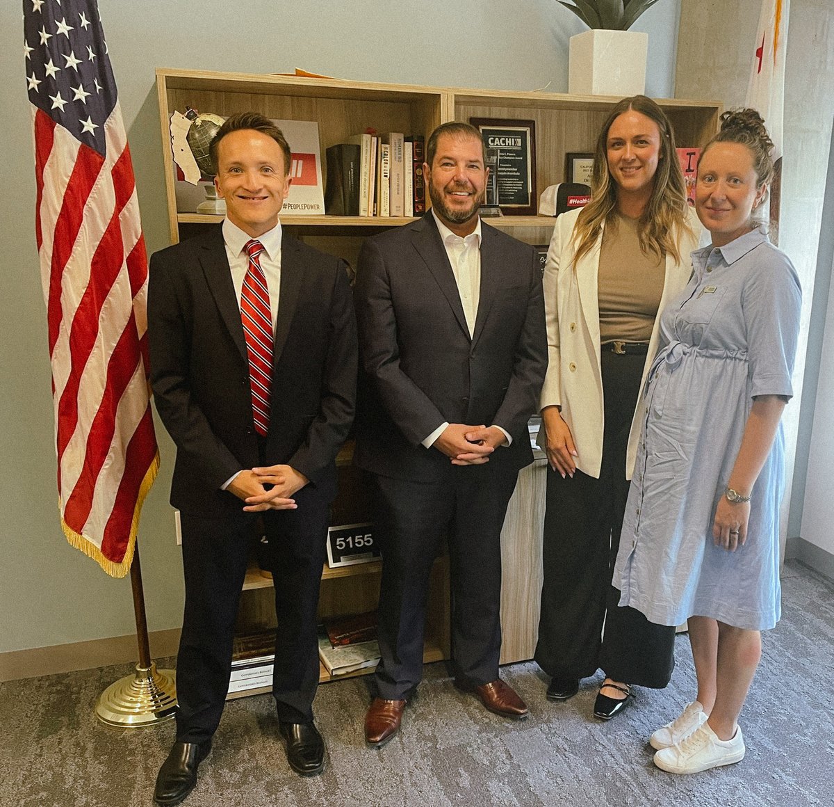 Thank you for meeting with us @Dr. Joaquin Arambula & Becky Silva with @CaFoodBanks! We truly appreciate the discussions taking place to help continue nourishing our neighbors facing hunger! #CALeg #CABudget #CapitolActionDay