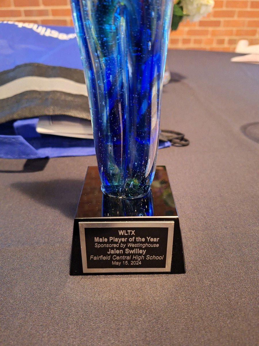 Jalen Swilley (@jswill24) on Twitter photo Thankful to be named WLTX Player of the Year! <a href="/PrincipalTSwil/">Dr. Tracie Anderson Swilley</a> <a href="/theodavis95/">CoachDemetriusDavis</a> <a href="/ReggieWLTX/">Reggie Anderson</a> Thankful to be named WLTX Player of the Year! <a href="/PrincipalTSwil/">Dr. Tracie Anderson Swilley</a> <a href="/theodavis95/">CoachDemetriusDavis</a> <a href="/ReggieWLTX/">Reggie Anderson</a>
