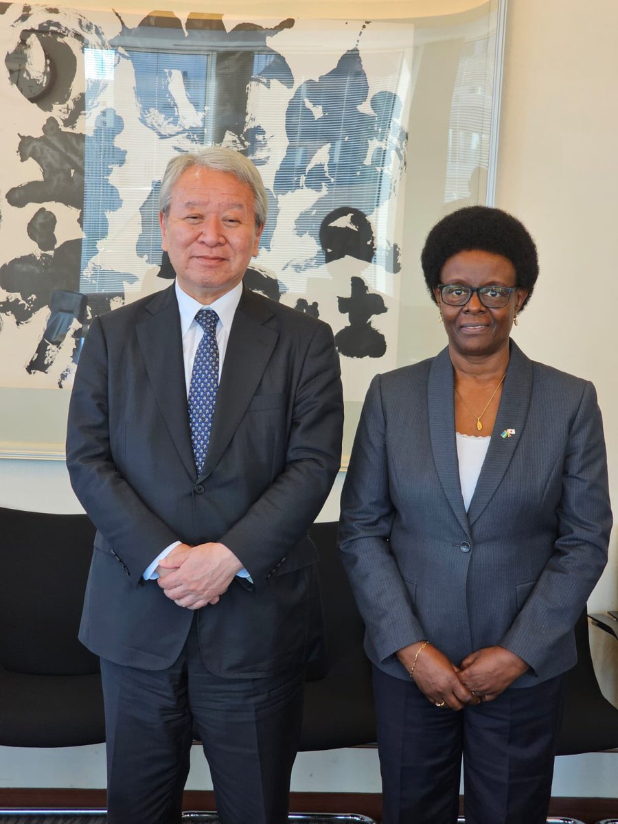 Ambassador MUKASINE Marie Claire had the privilege of meeting with JICA President TANAKA Akihiko. Their discussion focused on the ongoing development cooperation projects in Rwanda supported by JICA and highlighted the role of Japanese volunteers in strengthening the relationship