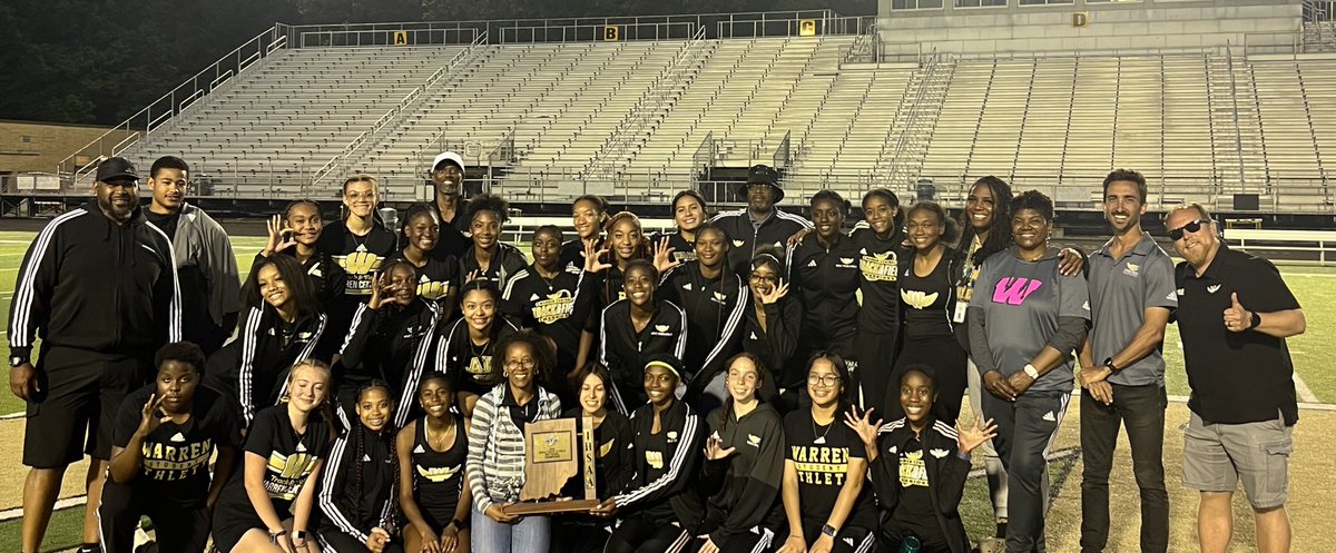 Congratulations to our Lady Warriors on winning the 2024 IHSAA Girls Track & Field Sectional #21 Championship at our home stadium 🏆!! @IHSAA1 @KyleNeddenriep @indyhsscores @WCMediaKids @TrackWc @msdwarren