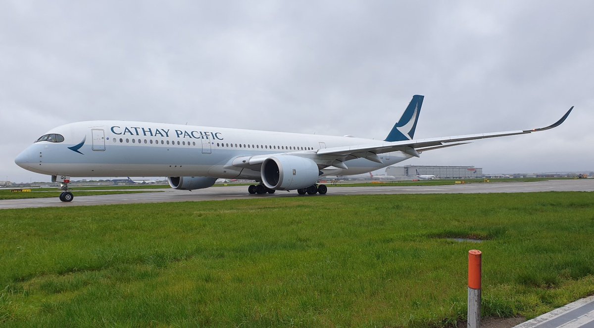 @jasonlanesplanes Cathay Pacific Airways Airbus A350-941 B-LQG Heathrow Airport 10-4-2024