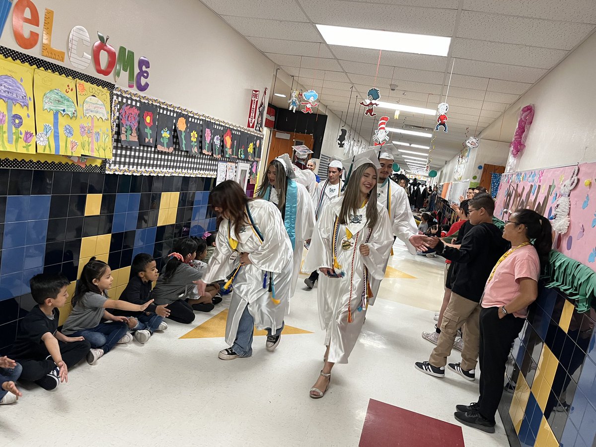 Gonzalo & Sofia Garcia Elementary tweet media