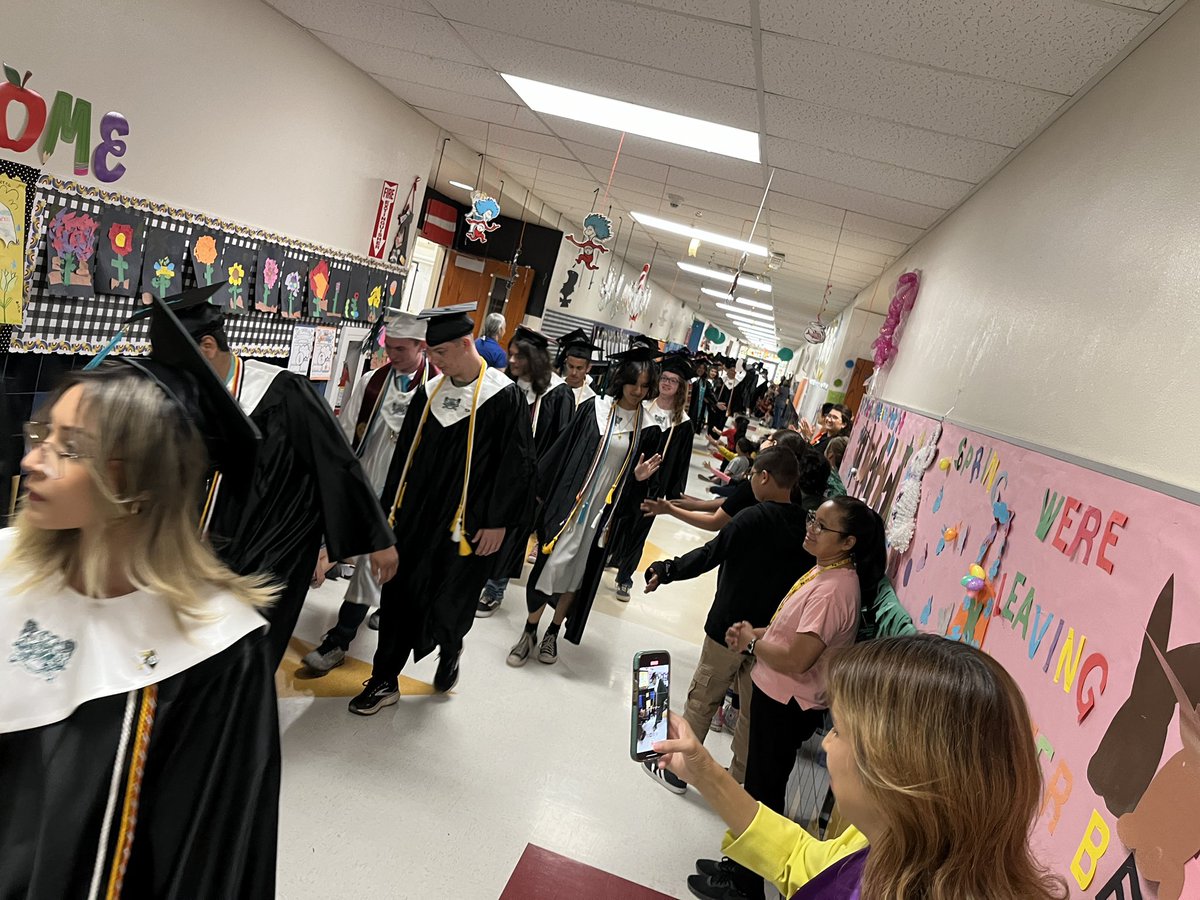 Gonzalo & Sofia Garcia Elementary tweet media