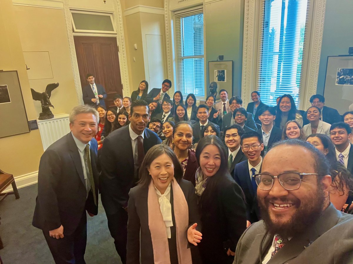 The NSC welcomed college students from universities across the country to hear from national security experts about career opportunities in the federal workforce. @AmbassadorTai challenged them to “be the change they seek” as the future generation of foreign policy professionals.