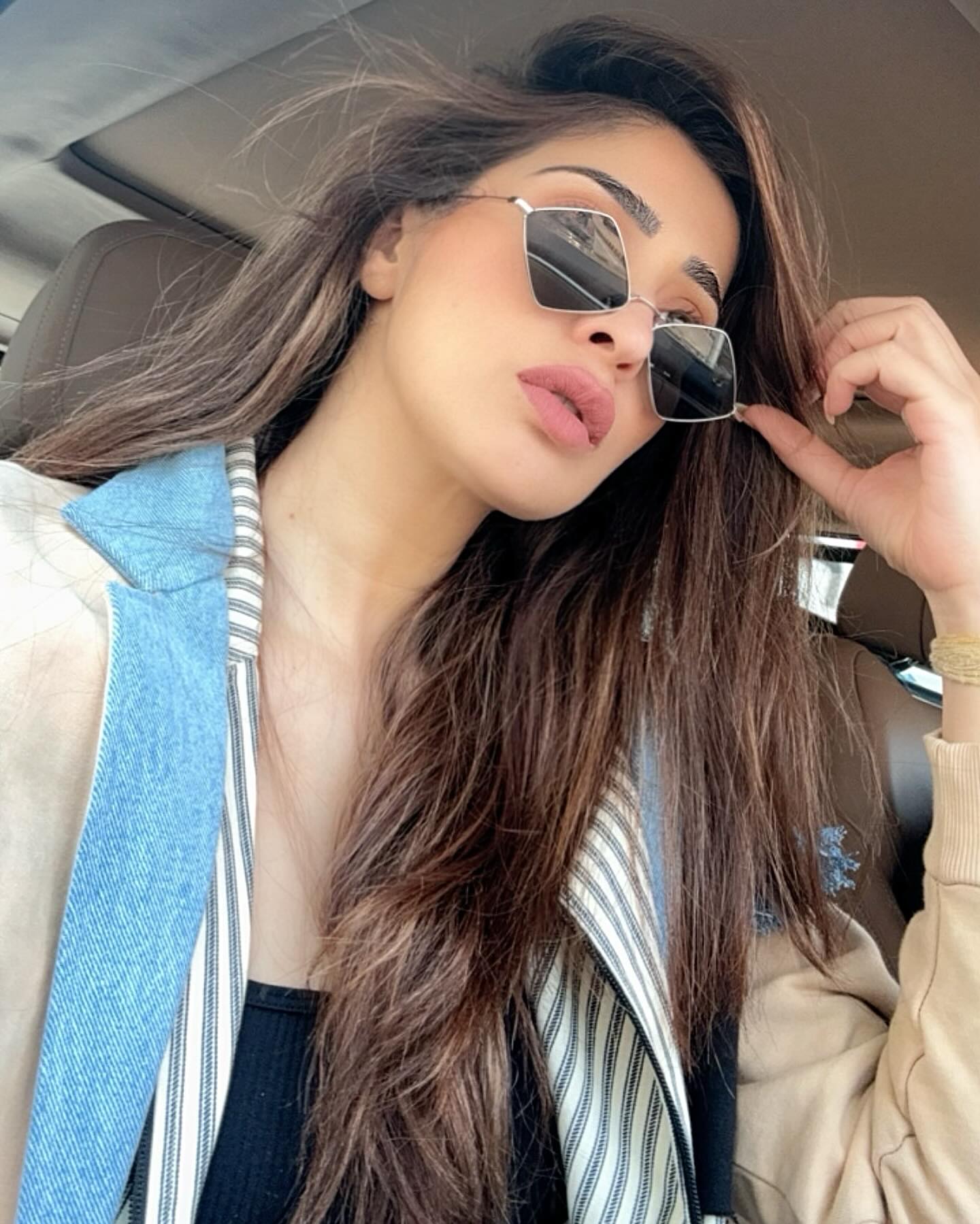 GNqc-7bbsAEPKXk?format=jpg&name=large