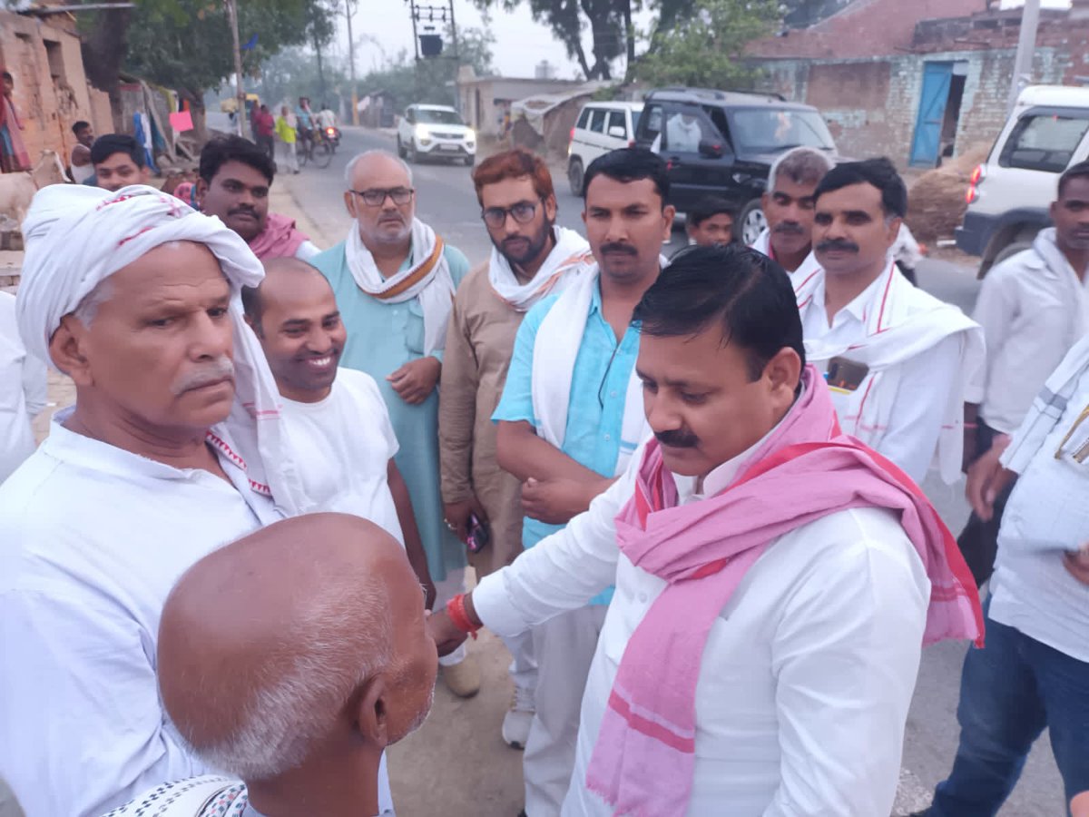 समाजवादी पार्टी /इंडिया गठबंधन के प्रत्याशी श्री अफजाल अंसारी जी के समर्थन में कल जंगीपुर विधानसभा क्षेत्र के विभिन्न जगहों पर जनसम्पर्क कर वोट की अपील किया।