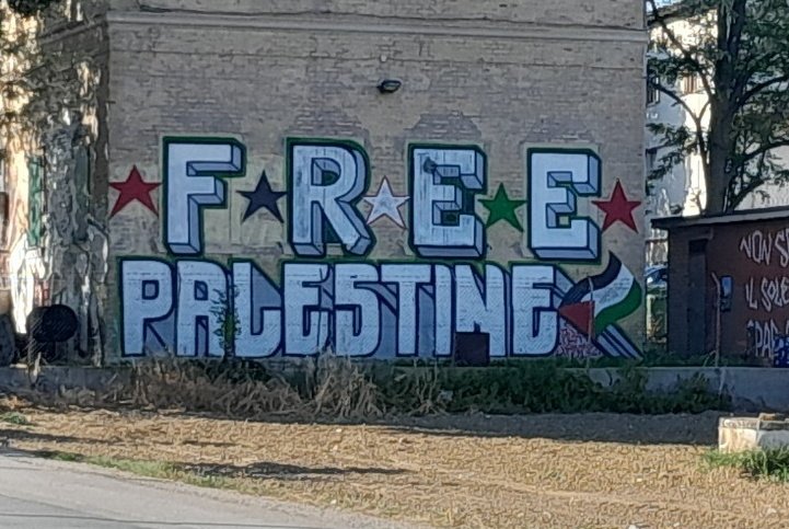 Free Palestine mural seen in Santa Maria Apparente, Italy
