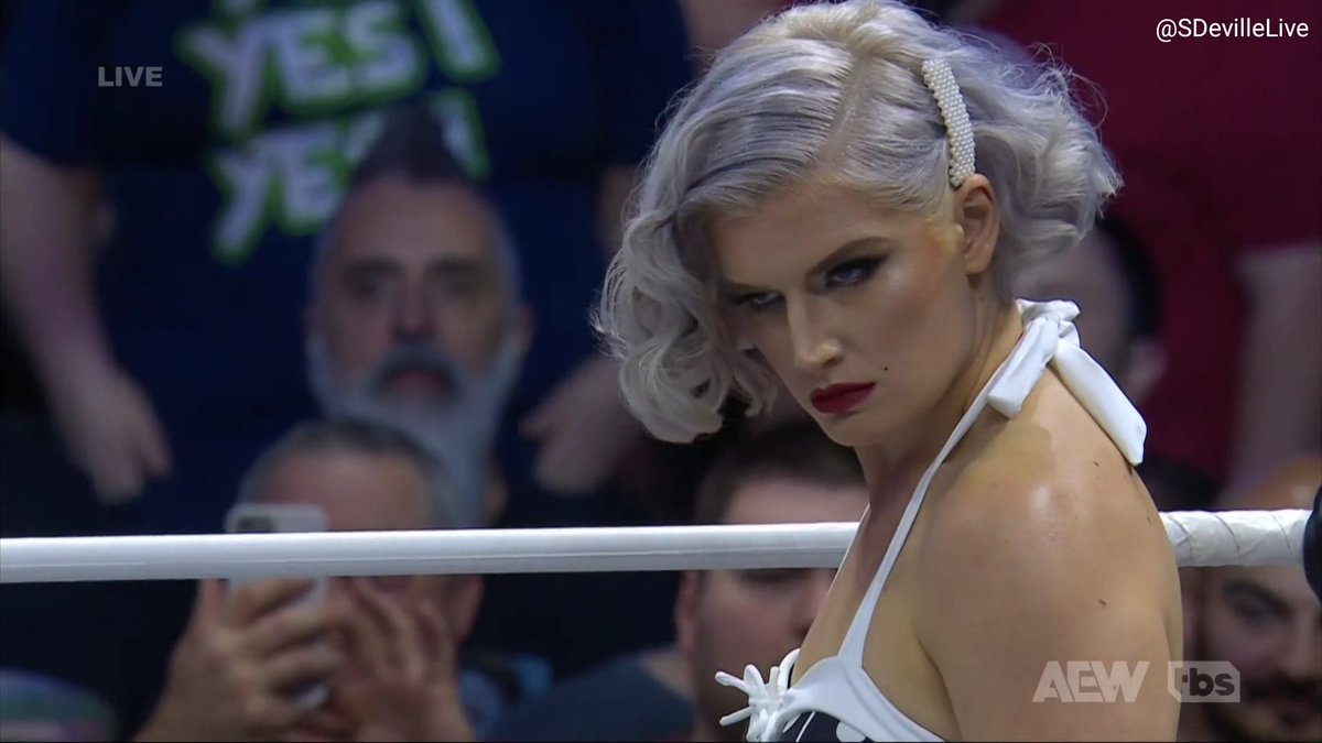 Timeless Toni Storm #AEWDynamite