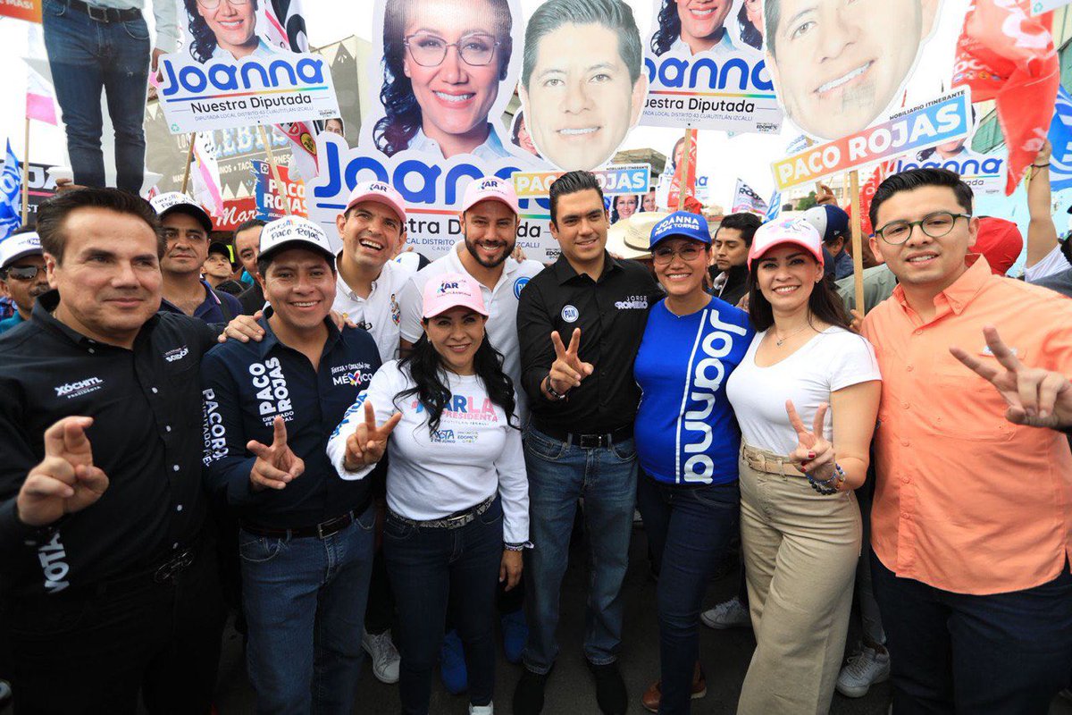 Estamos seguros que @KarlaFiesco será la próxima alcaldesa de Cuautitlán Izcalli. Karla ya demostró que se puede gobernar bien y dar resultados. Gracias a @joannaftorres, Paco Rojas y Paco Santos por acompañarnos, serán grandes legisladores.