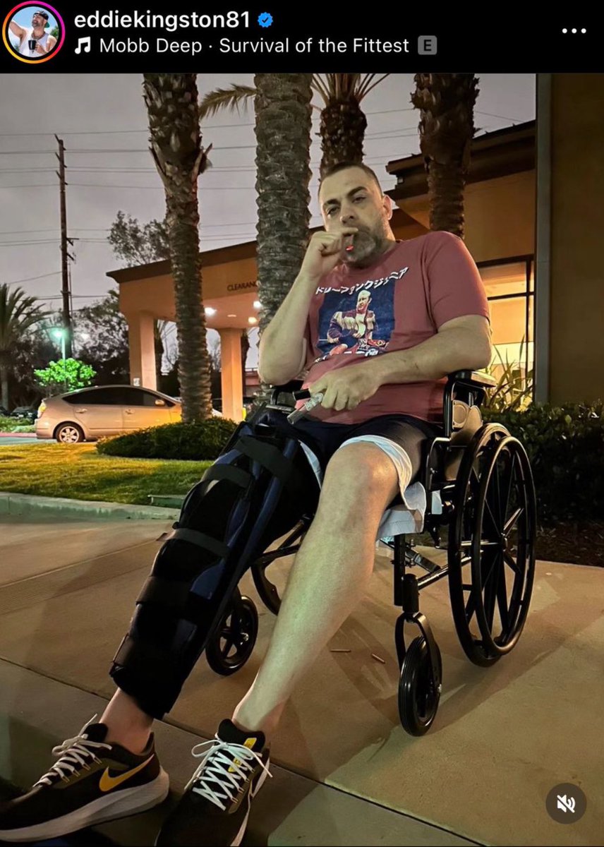 Damnnn…. looks like Eddie Kingston’s leg really is fcked, he’s in a wheelchair with a big mf brace on it. Prayers up to the gawd 🙏🏿🙏🏿🙏🏿