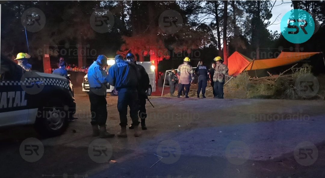 🔺 | | La tarde de este miércoles, una mujer perdió la vida tras caerle encima un árbol, mientras se encontraba en una celebración a San Isidro Labrador, a las faldas de la Malinche en el Estado de #Tlaxcala. Dos personas resultaron heridas, por lo que fueron trasladados a un