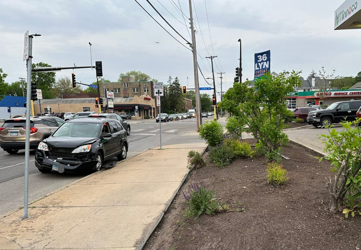 Before 7 p.m., hit and run crash near 36th and Lyndale Ave S. Victim vehicle pictured. Perps were possibly in a stolen vehicle.