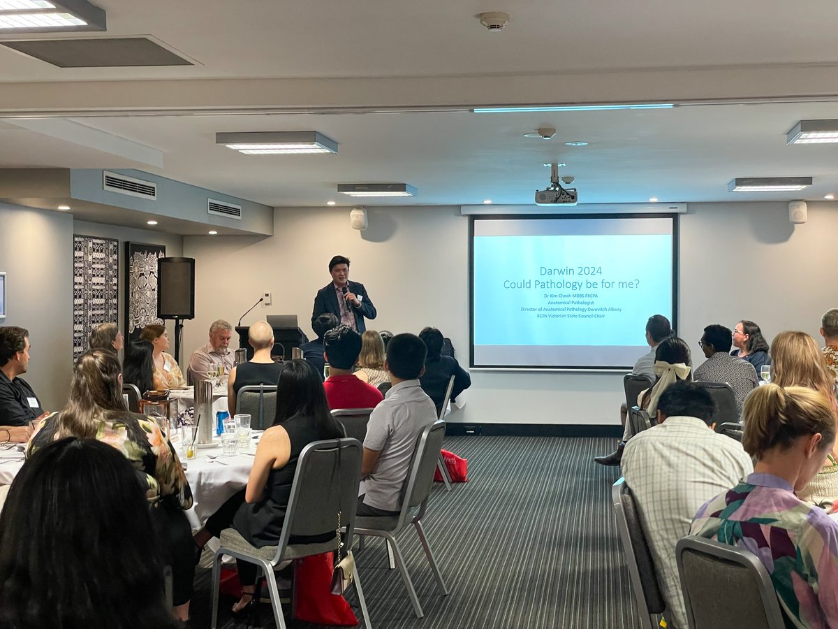 A full house for the RCPA #MedStudentand junior doctors information evening in Darwin, held with @FlindersNT_RTH. It was great to meet the brilliant medical minds of tomorrow and hear about their journeys into medicine. Next stop, Launceston! rcpa.me/PathologyCaree…