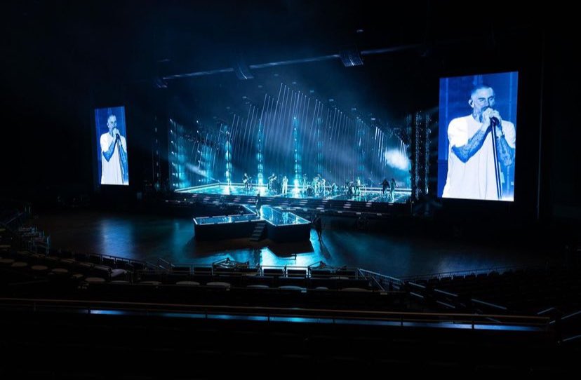 MAR00NFIVE's tweet image. JUST MORE 2 DAYS!
De volta para Vegas nos preparando para o retorno nessa sexta! 🎸🤘 #M5LV