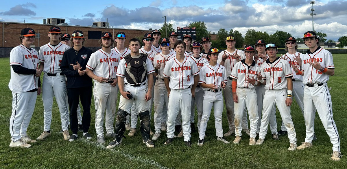 HUGE SHOUTOUTS of CONGRATS to our <a href="/AHSRaptorsBase/">Anderson Raptors Baseball</a> TEAM as they FIGHT HARD &amp; EARN the COMEBACK 6-4 WIN to advance to the next round of the OHSAA State Tournament!!!
Come CHEER them on Thursday vs Hamilton at <a href="/AndersonRaptors/">Anderson High School</a> 5:00pm!!! #AHSisPROUD
#AHSisFAMILY