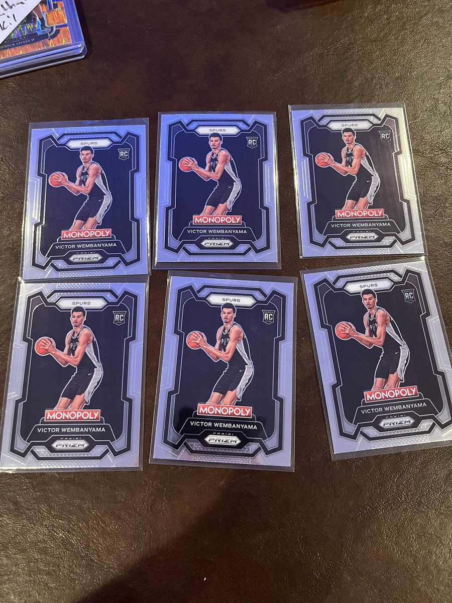 Coach K’s Stack Sale !! $10 per WEMBY pack fresh Comment names to claim @SleepyCards_RT @Nolacardtweets @CodiDaReposter @UniqueFindsRTs @HobbyRetweet_ #thehobby Follow along with #CoachKstacks