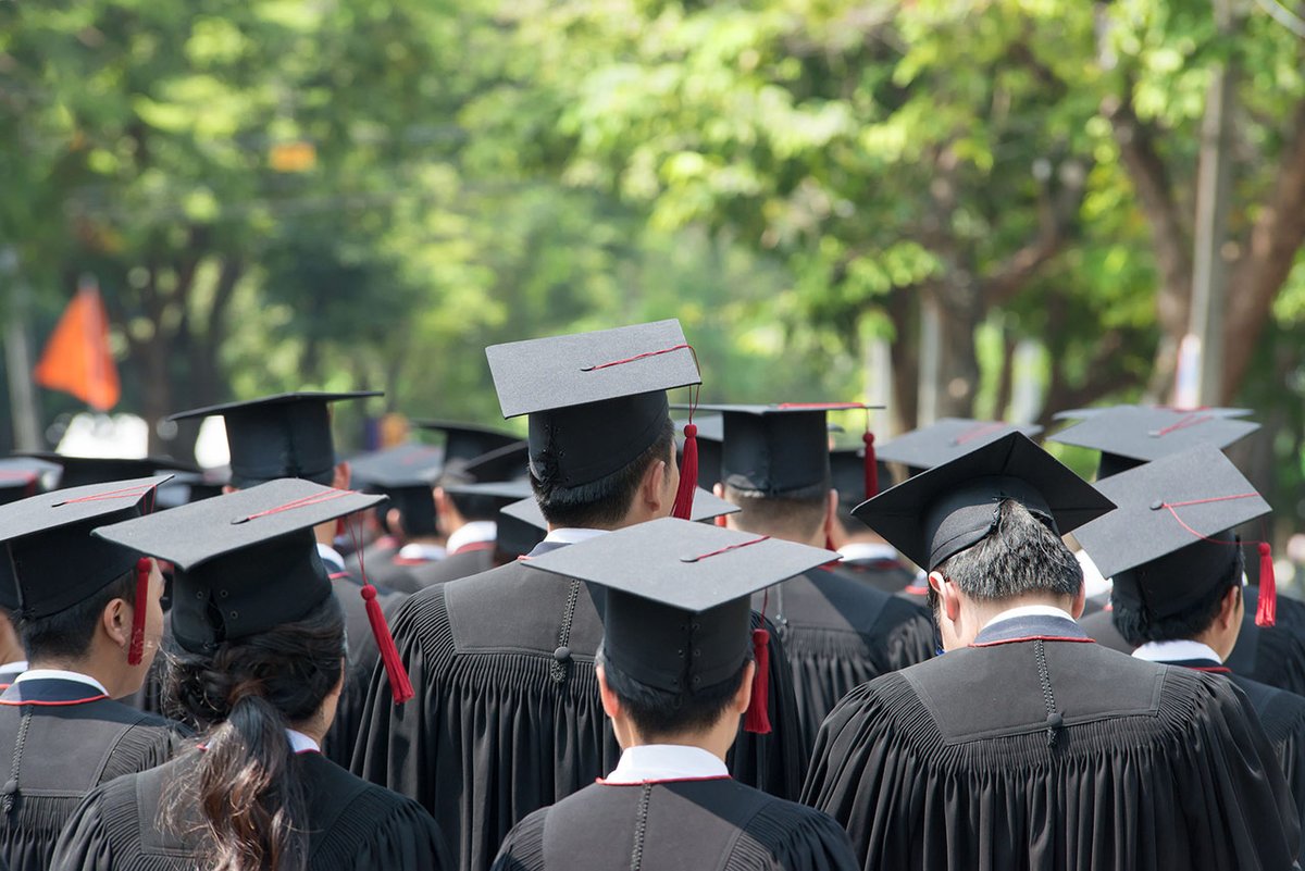 THE Albanese government has promised to limit international students with a cap on each university, while boosting #studentaccommodation to cut back pressure on the private rental market. #Budget2024 #auspol #PBSA
australianpropertyjournal.com.au/2024/05/15/pbs…